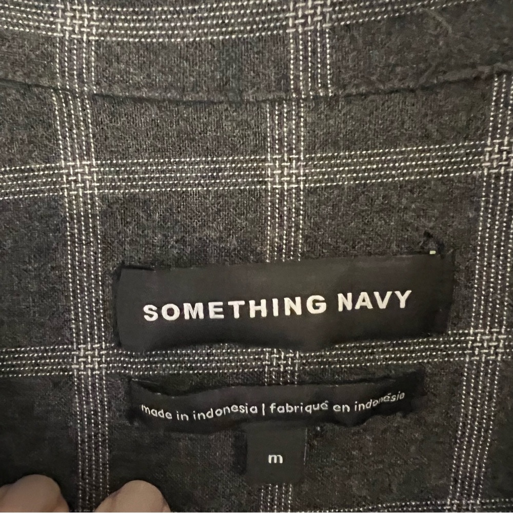 Something Navy Button Down Grey Plaid Size Medium - image 2